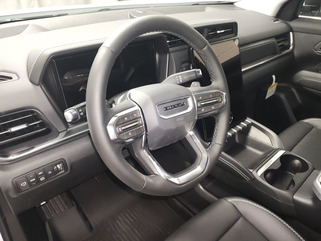 New 2027 GMC Terrain Denali w/ LPO, Floor Liner Package AWD/4WD image 23