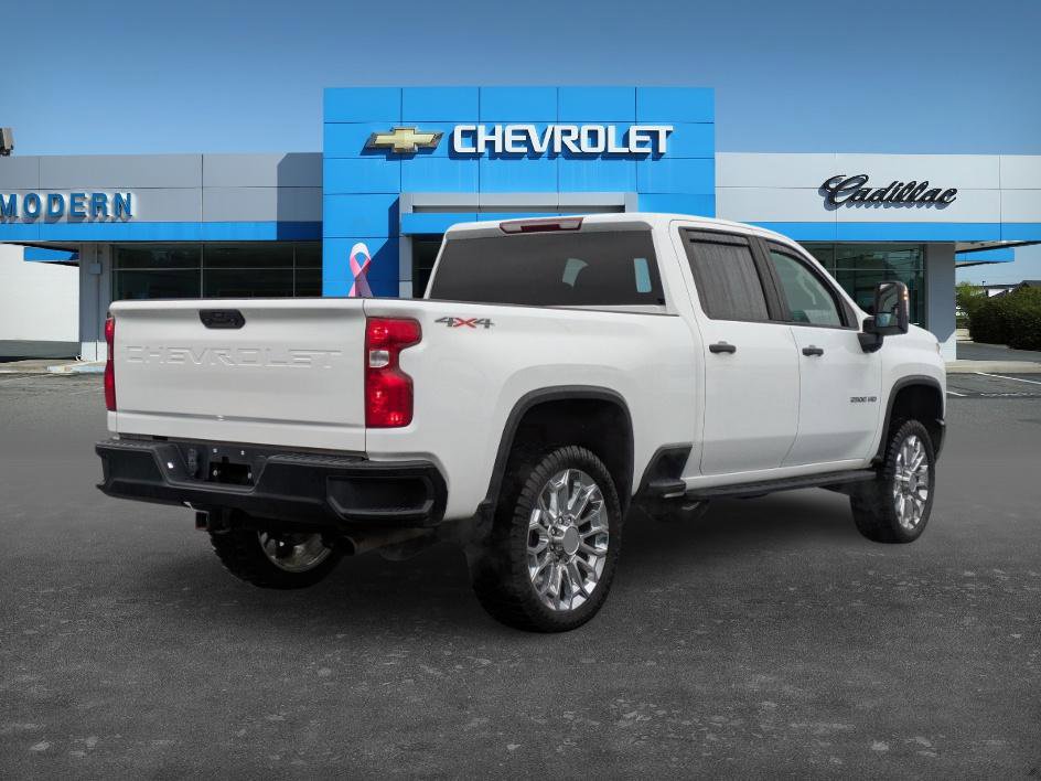 Used 2023 Chevrolet Silverado 2500 Custom w/ Custom Value Package image 5