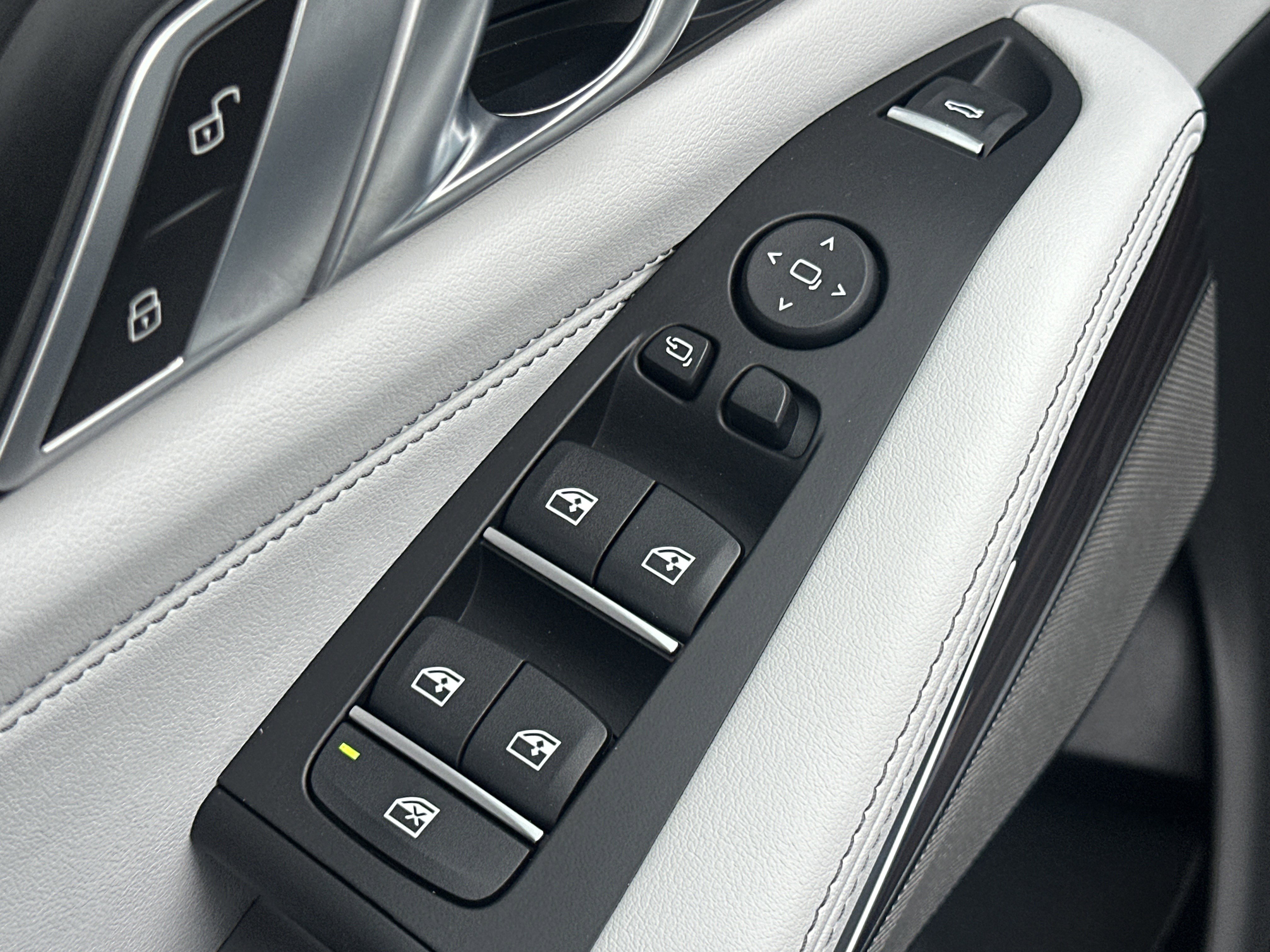 New 2026 BMW X5 sDrive40i w/ M Sport Package RWD image 20