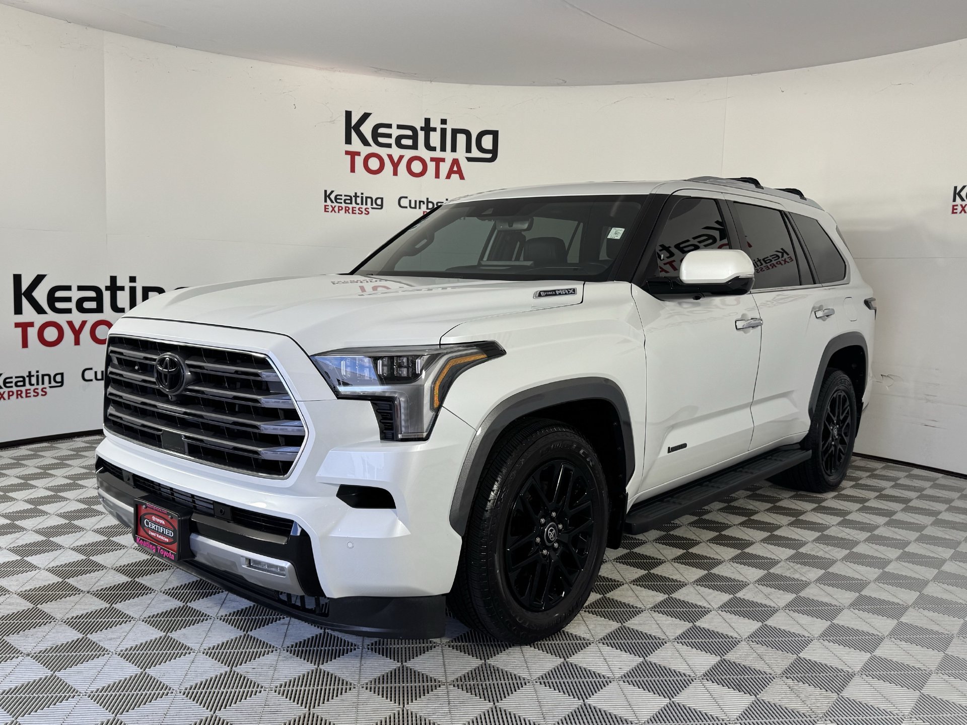 Certified 2025 Toyota Sequoia Limited AWD/4WD image 10