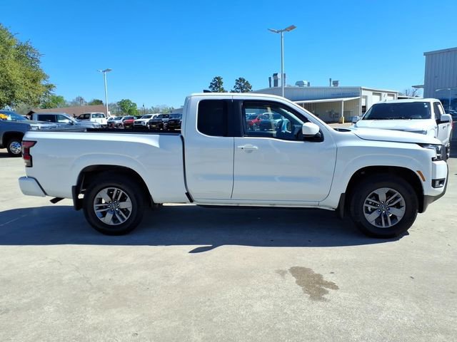 Used 2025 Nissan Frontier SV w/ SV Convenience Package RWD image 4