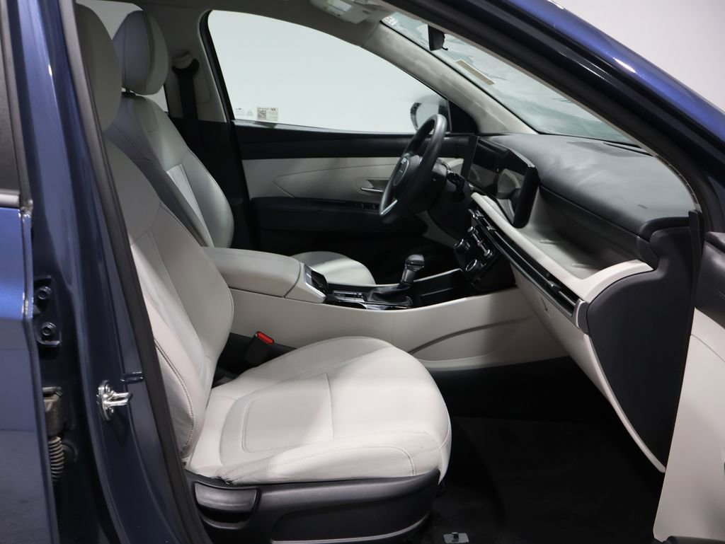 Used 2025 Hyundai Tucson SEL image 24
