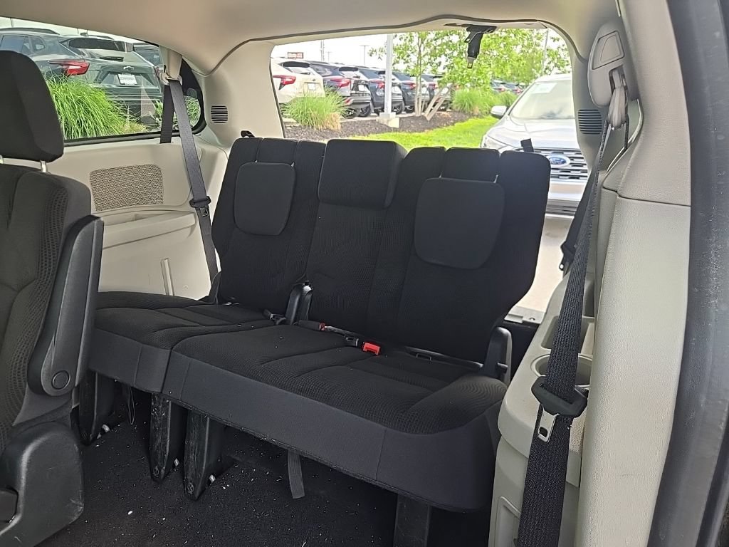 Used 2017 Dodge Grand Caravan SE w/ Power Window Group FWD image 10