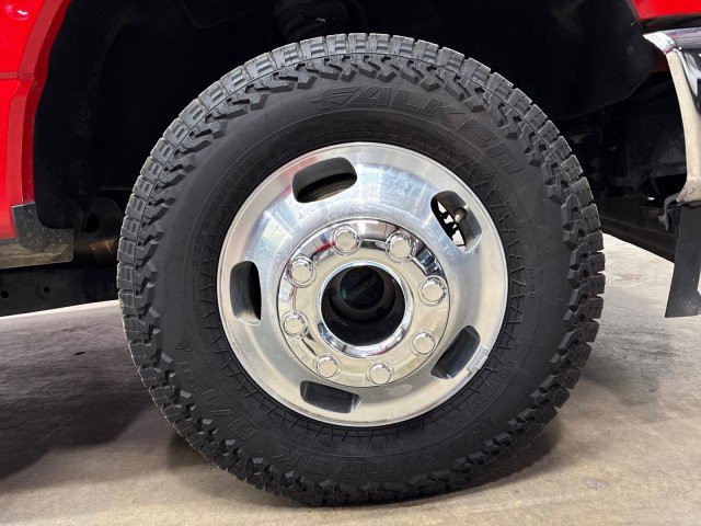 Used 2024 Ford F350 Lariat image 37