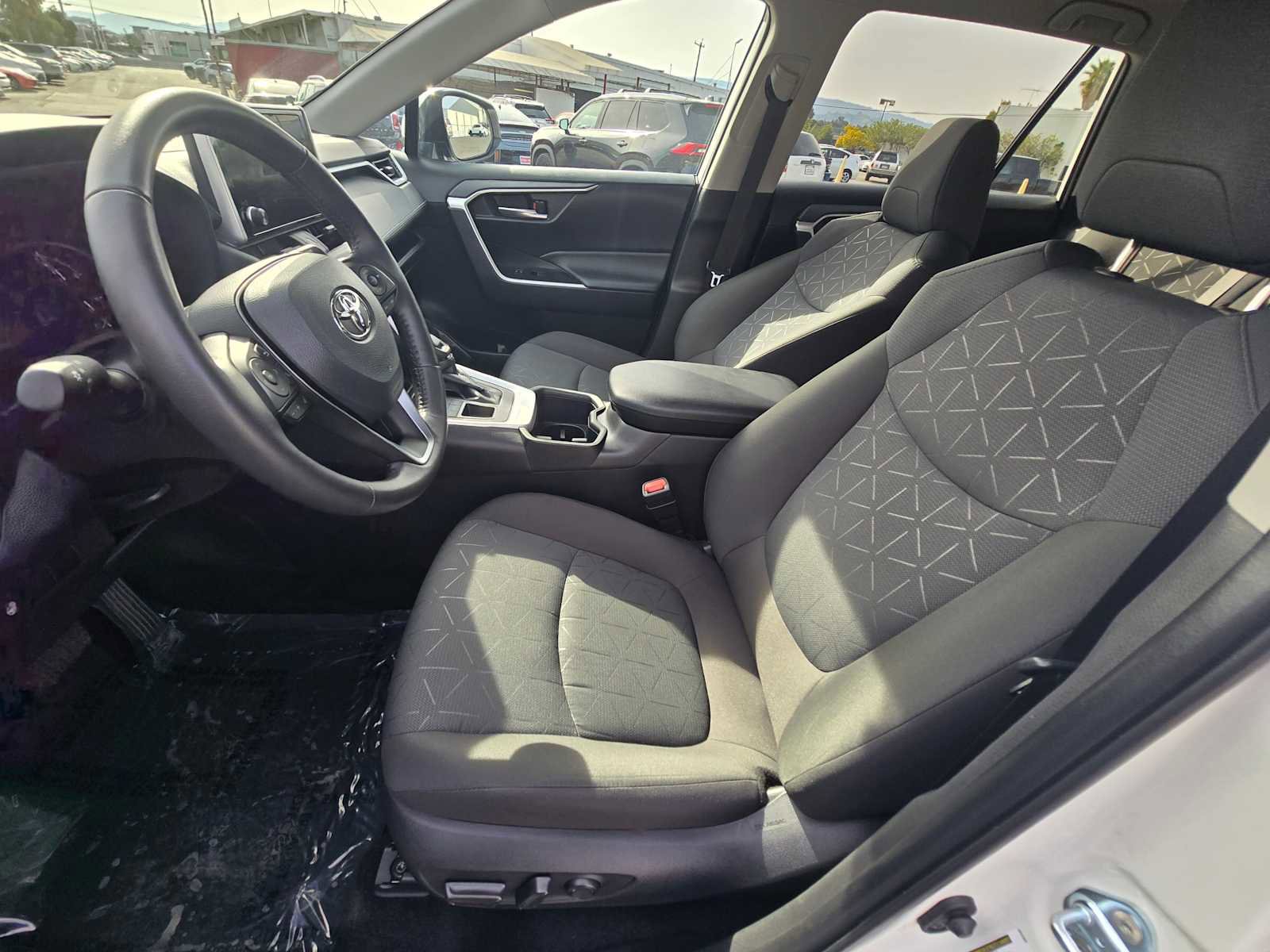 Used 2025 Toyota RAV4 XLE w/ Weather Package image 22