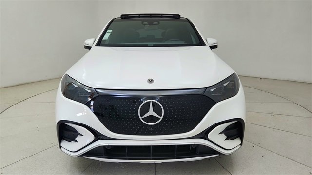 Used 2023 Mercedes-Benz EQE 500 4MATIC SUV w/ Exclusive Trim Package image 2