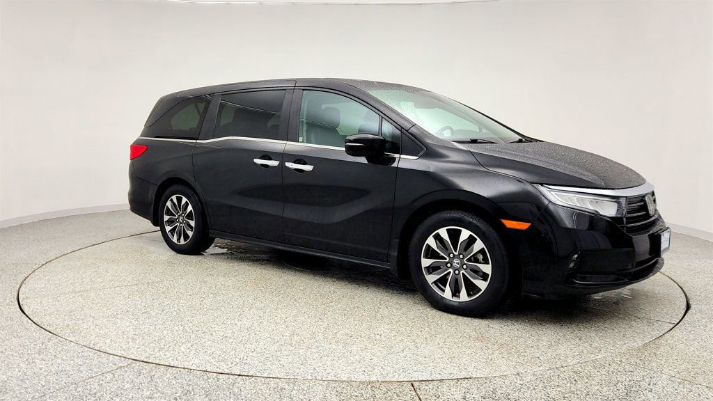 Used 2024 Honda Odyssey EX-L image 3