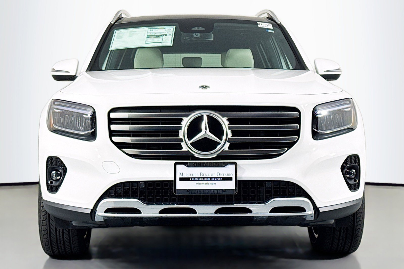 New 2026 Mercedes-Benz GLB 250 image 2