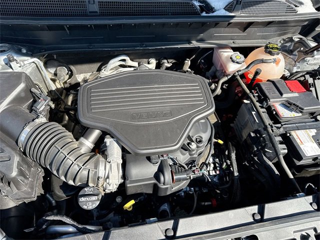 Used 2023 GMC Acadia AT4 w/ Technology Package image 27