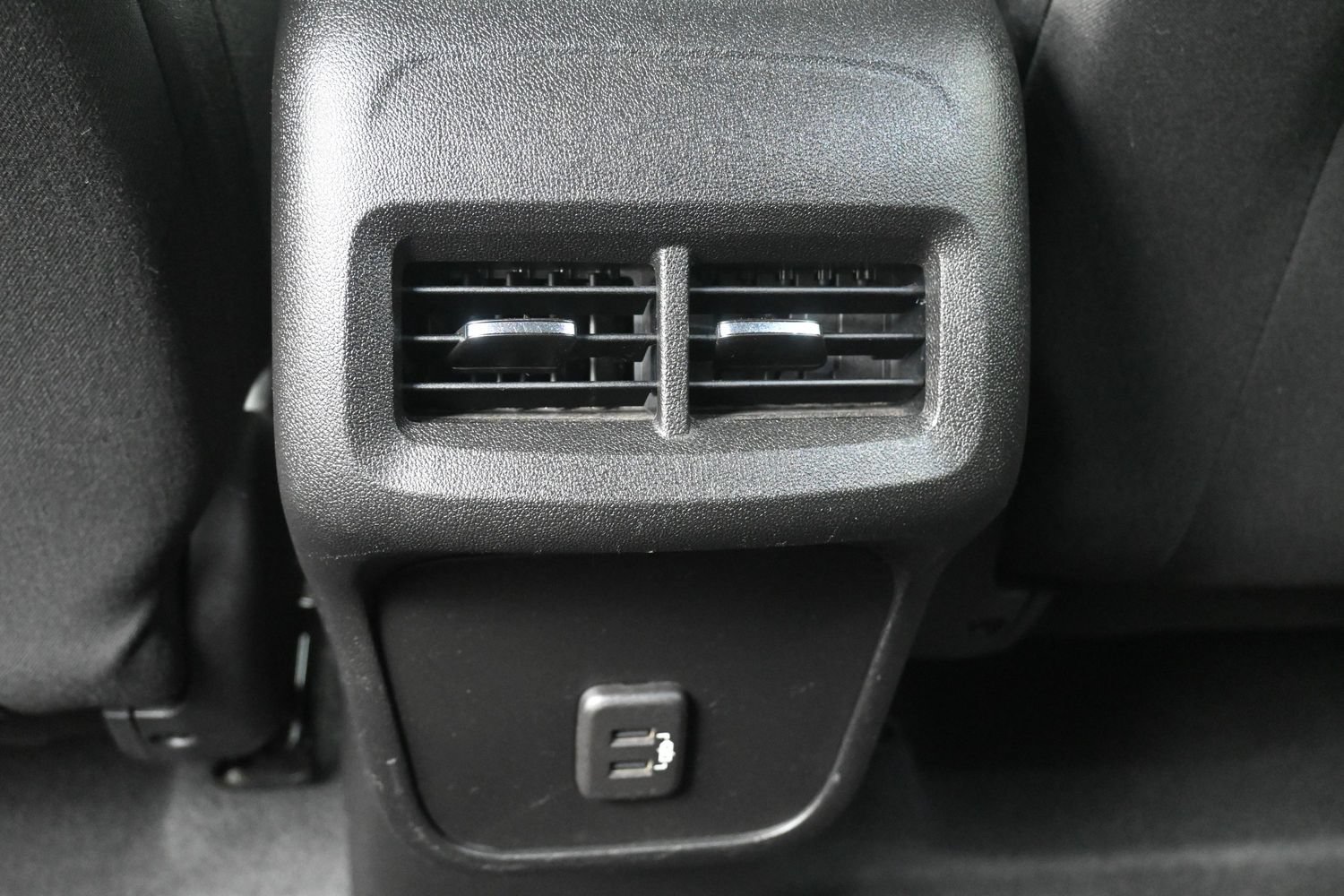 Used 2019 Chevrolet Equinox LT AWD/4WD image 23