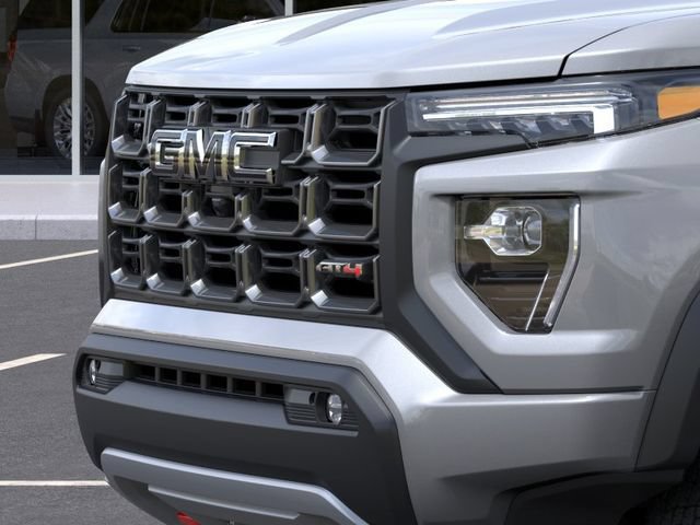 New 2026 GMC Canyon AT4 w/ Nightfall Edition AWD/4WD image 13