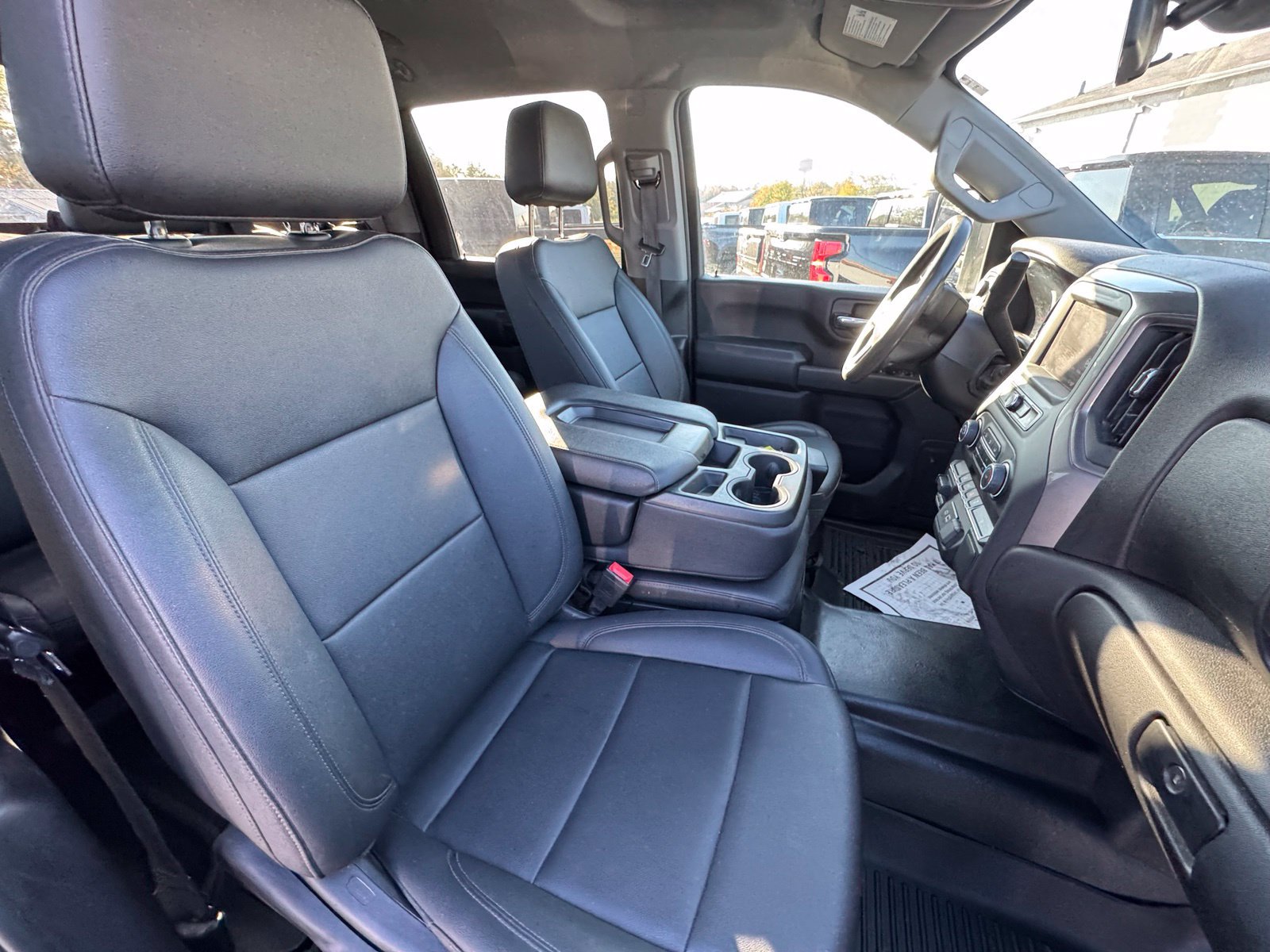 Used 2024 Chevrolet Silverado 2500 W/T AWD/4WD image 33