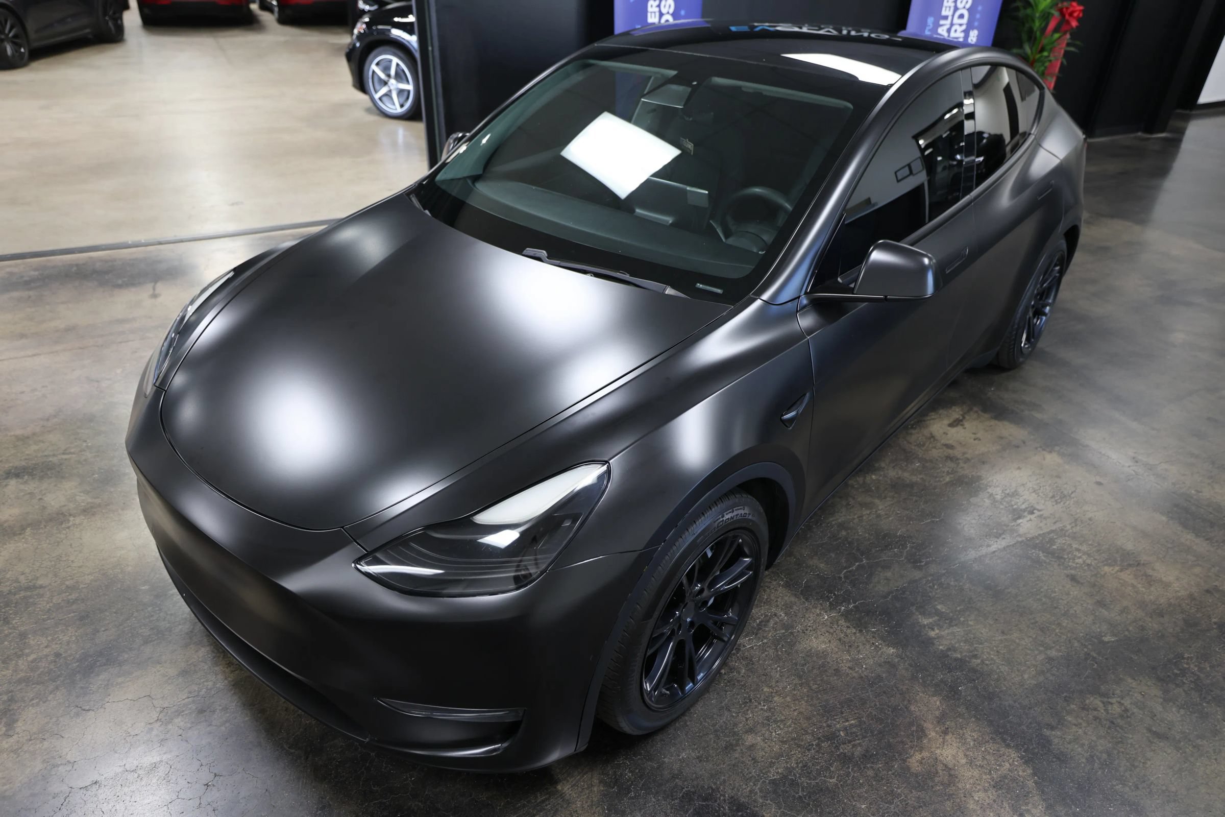 Used 2021 Tesla Model Y Long Range AWD/4WD image 12