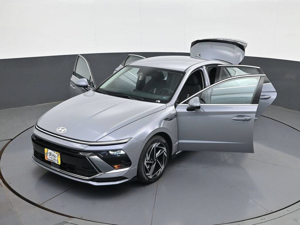 New 2026 Hyundai Sonata SEL FWD image 30