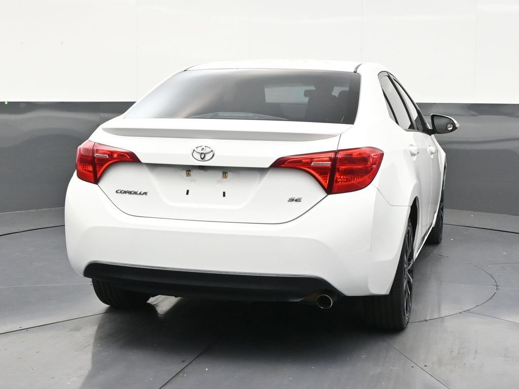Used 2017 Toyota Corolla FWD image 5