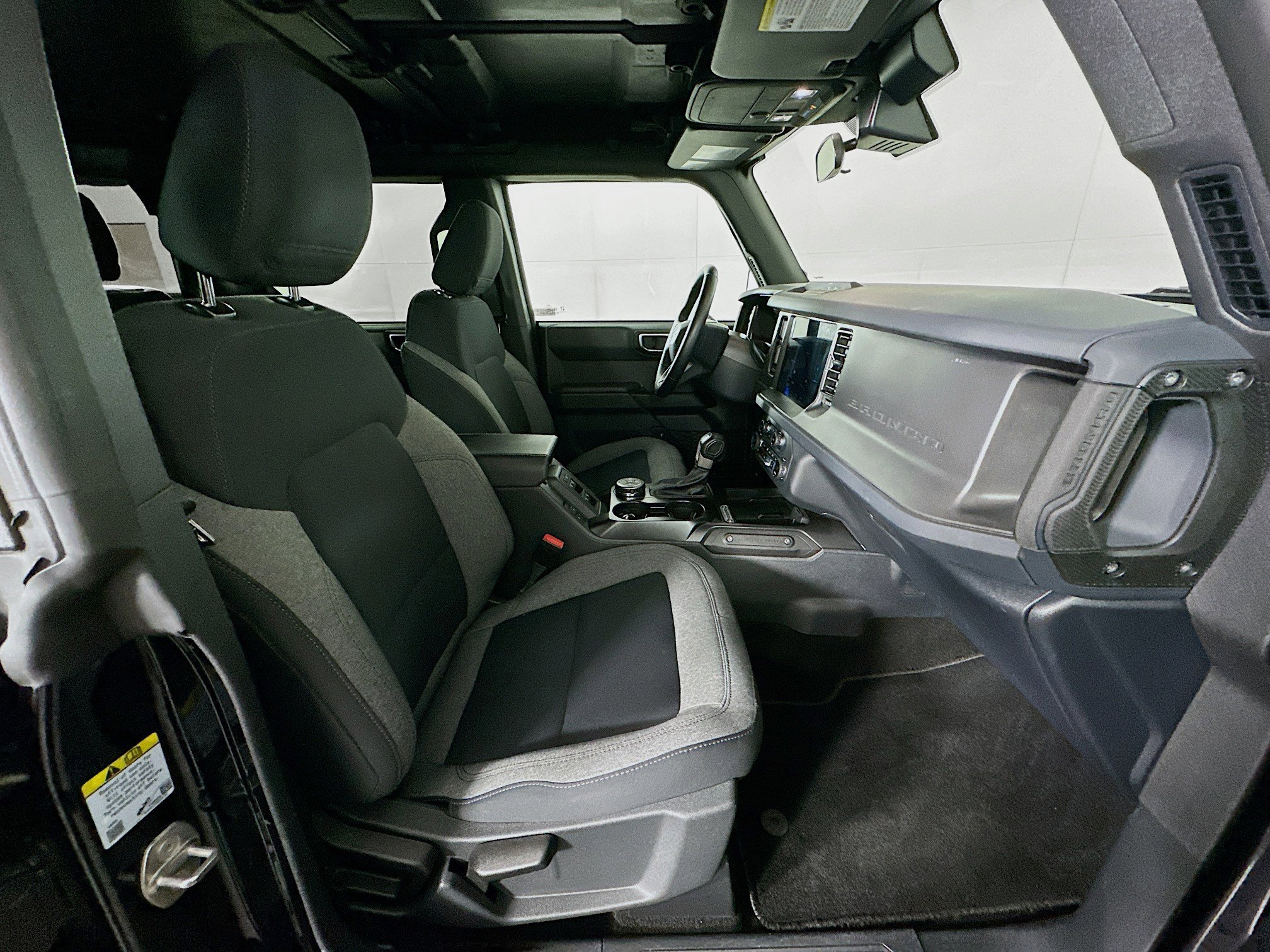 Used 2025 Ford Bronco Big Bend image 30