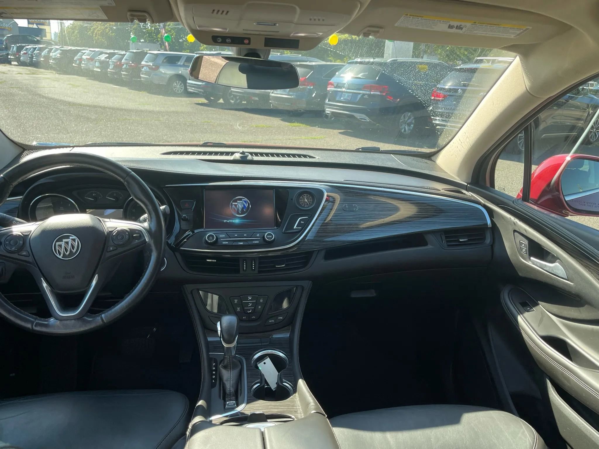 Used 2017 Buick Envision Essence image 10