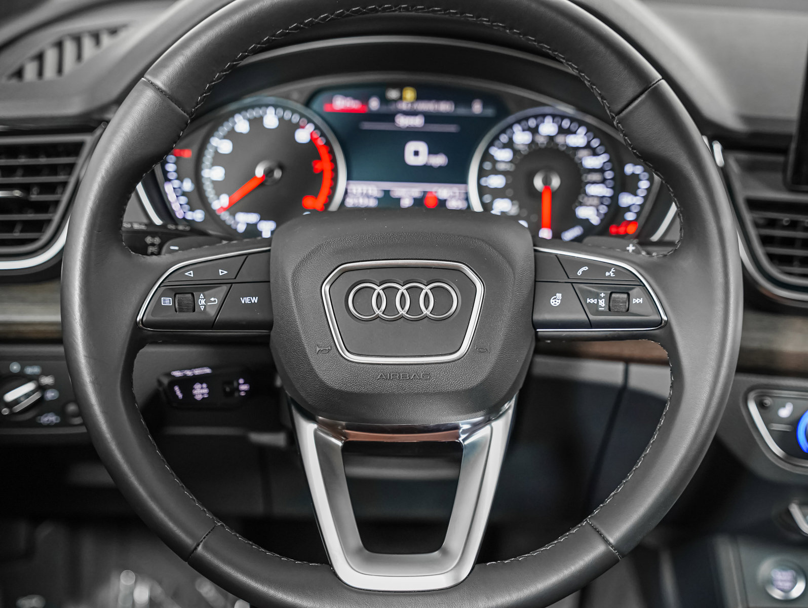 Certified 2023 Audi Q5 Premium w/ Convenience Package AWD/4WD image 16