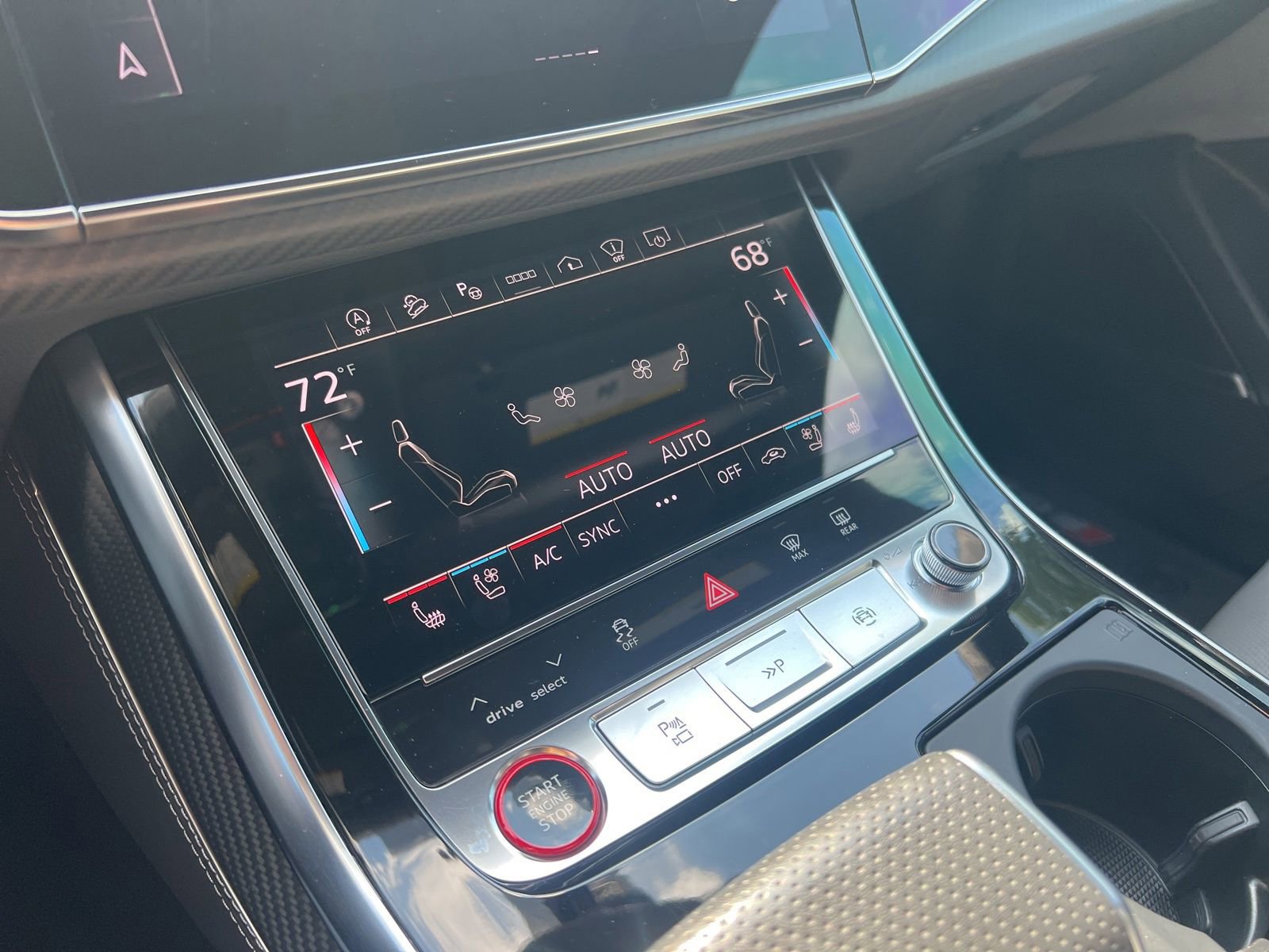 Used 2024 Audi SQ8 Prestige AWD/4WD image 18
