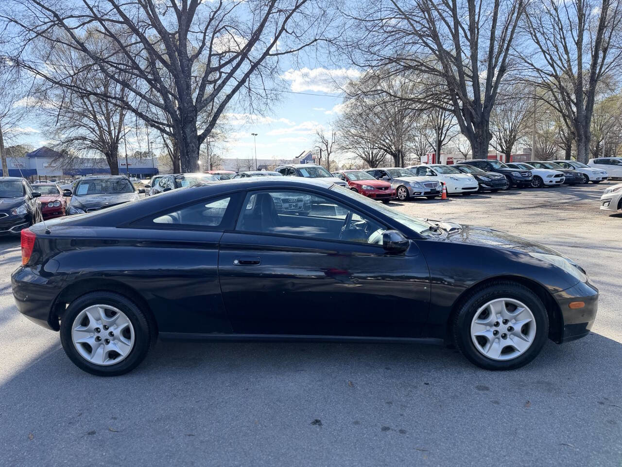 Used 2000 Toyota Celica GT FWD image 3