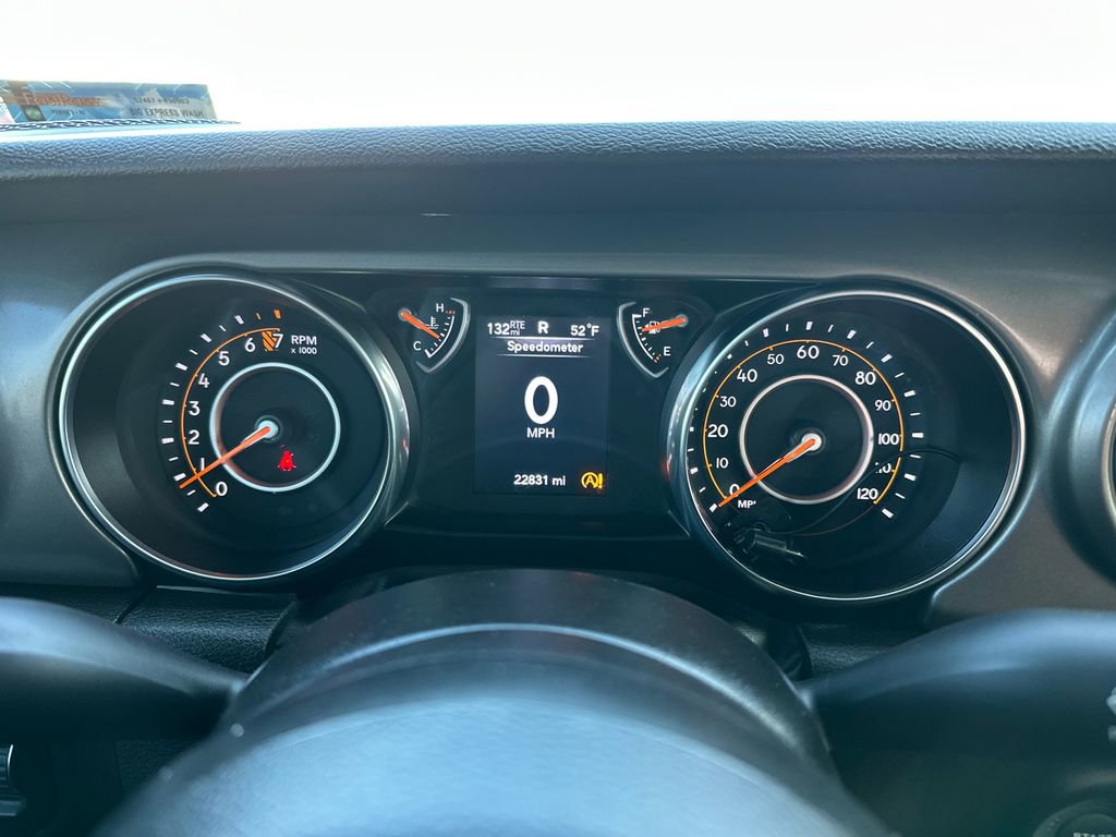 Used 2022 Jeep Gladiator Sport image 24