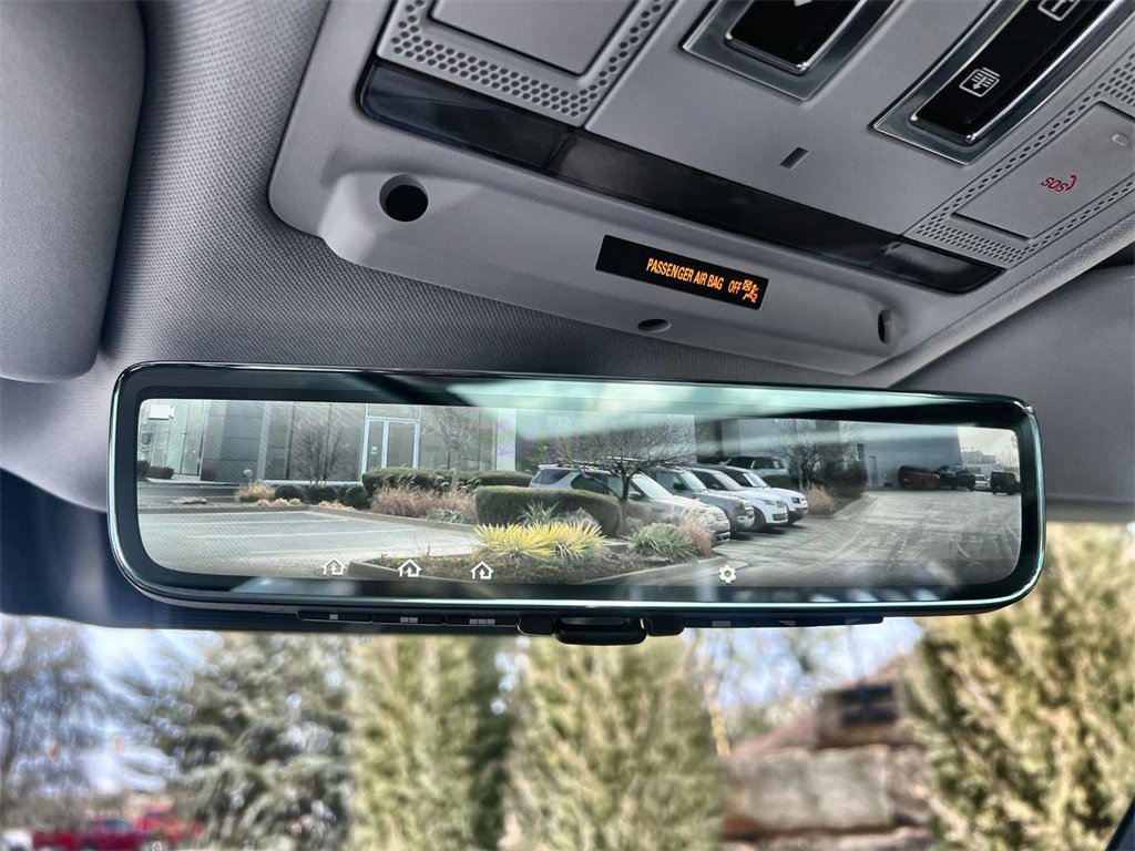 Used 2026 Land Rover Defender 110 S image 20