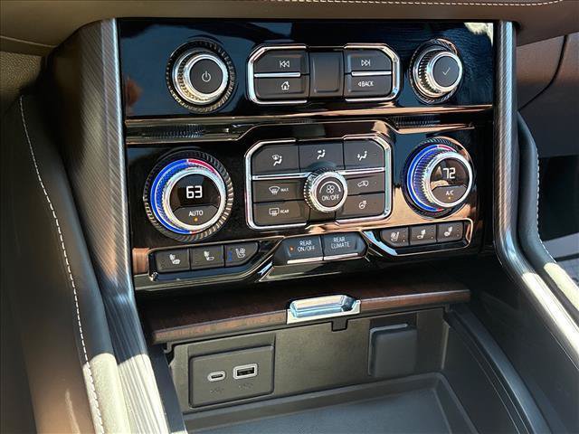 Certified 2024 GMC Yukon Denali Ultimate AWD/4WD image 16
