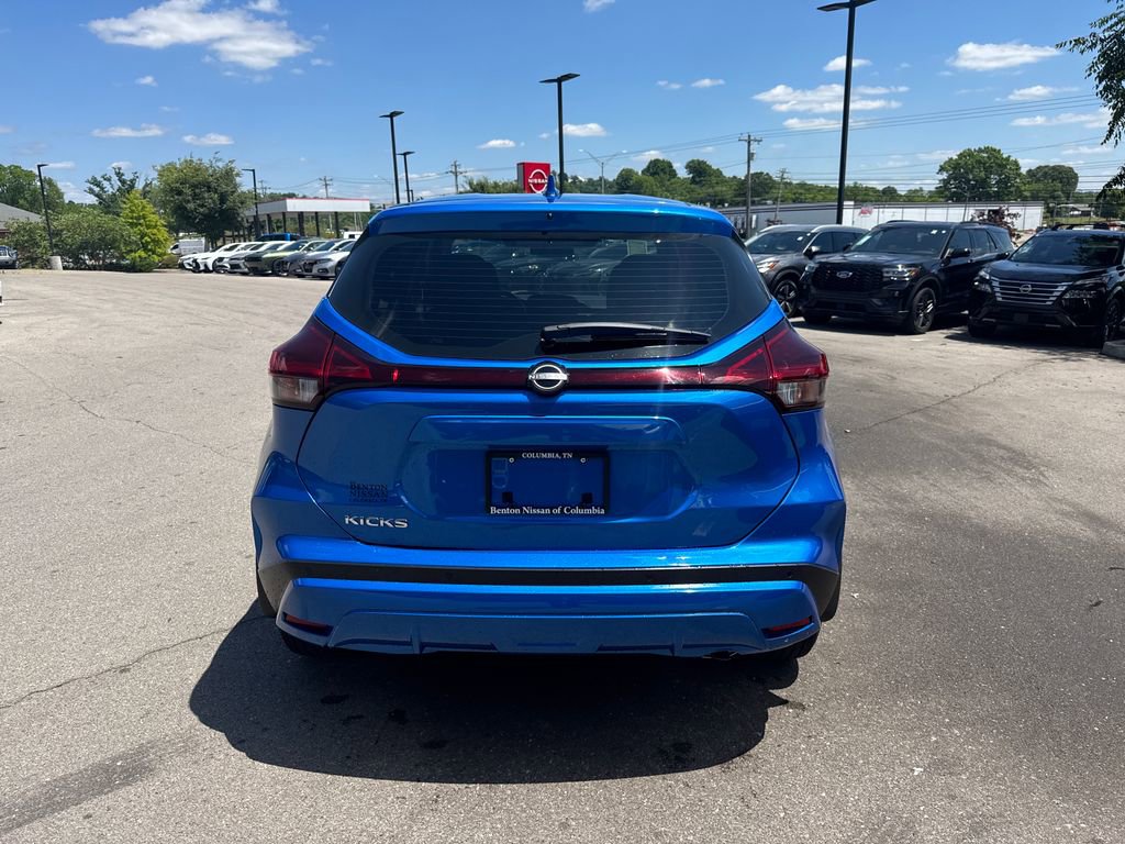 Used 2025 Nissan Kicks Play S FWD image 6