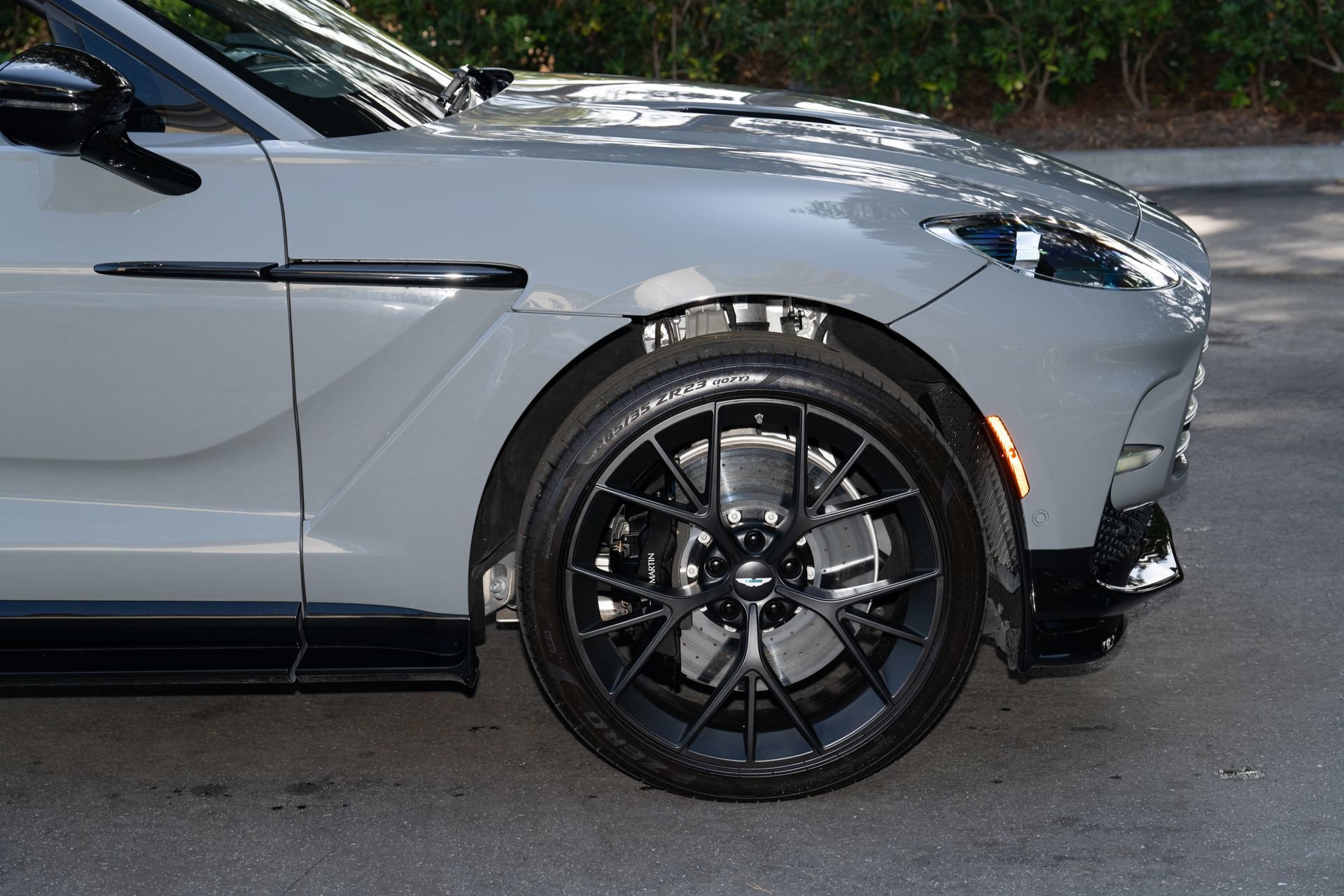 Used 2025 Aston Martin DBX 707 AWD/4WD image 23