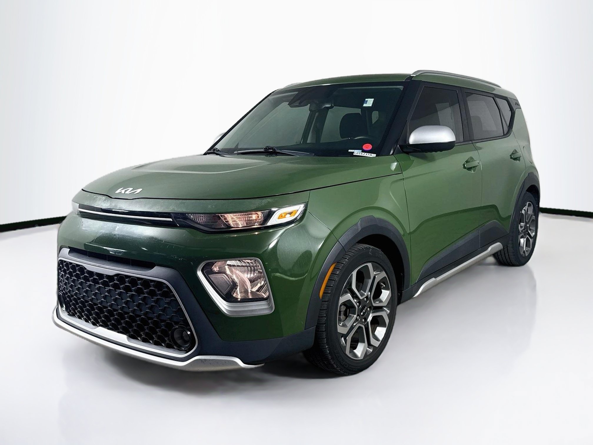 Used 2022 Kia Soul X-Line FWD image 4