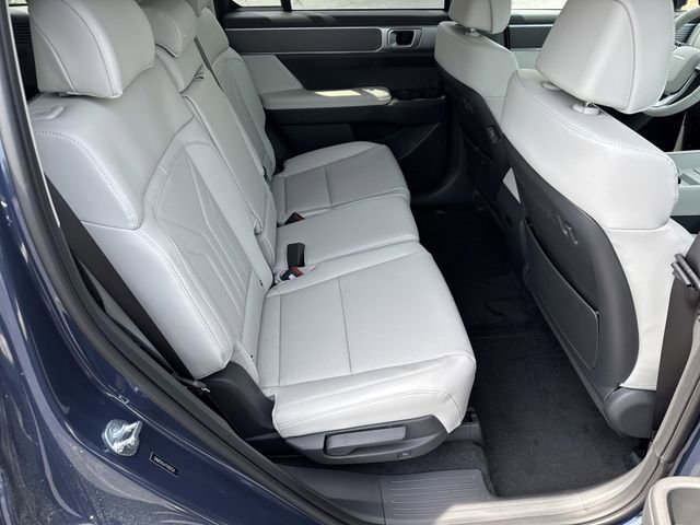 New 2026 Hyundai Santa Fe SEL FWD image 15