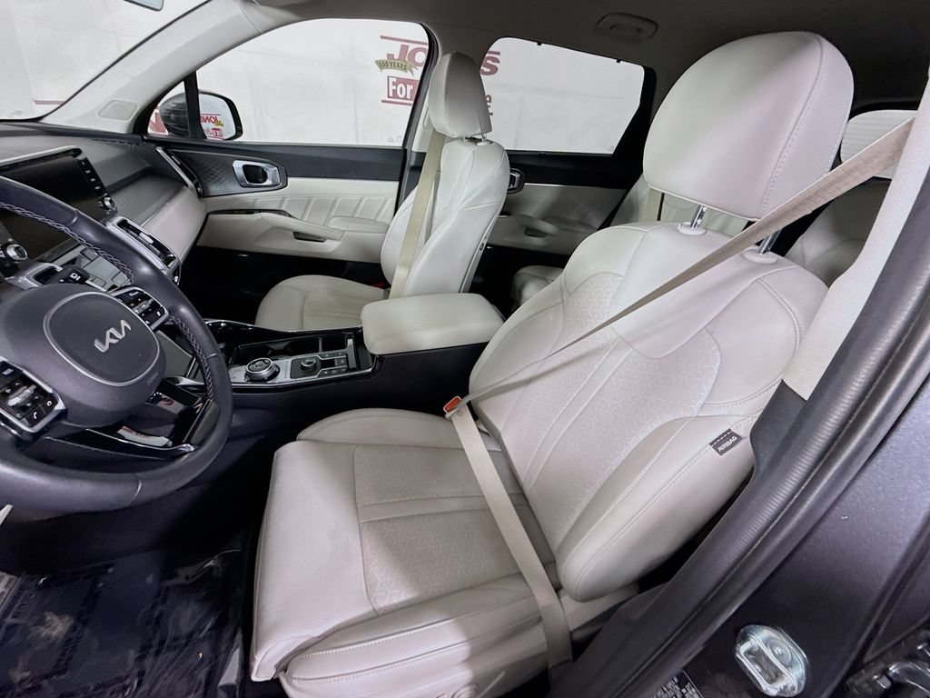 Certified 2023 Kia Sorento SX Prestige AWD/4WD image 27