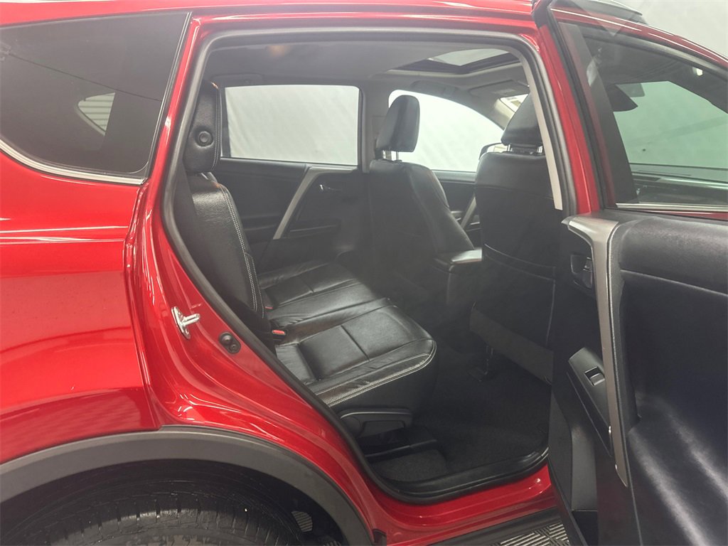 Used 2017 Toyota RAV4 XLE image 16