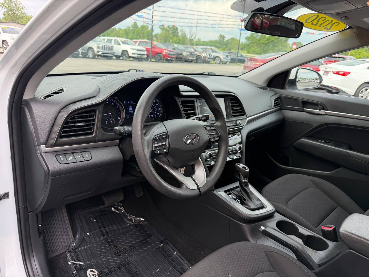 Used 2020 Hyundai Elantra SEL w/ Cargo Package (C1) FWD image 12