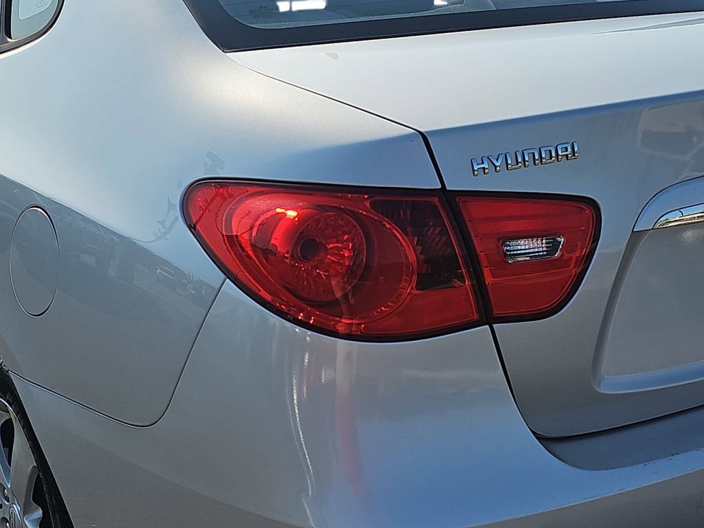 Used 2009 Hyundai Elantra SE FWD image 33
