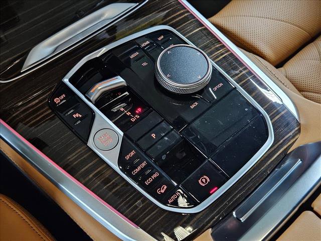 Used 2026 BMW X5 xDrive40i w/ Climate Comfort Package image 11