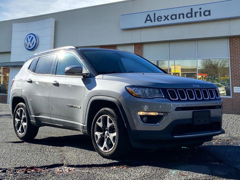 Used 2018 Jeep Compass Limited image 1