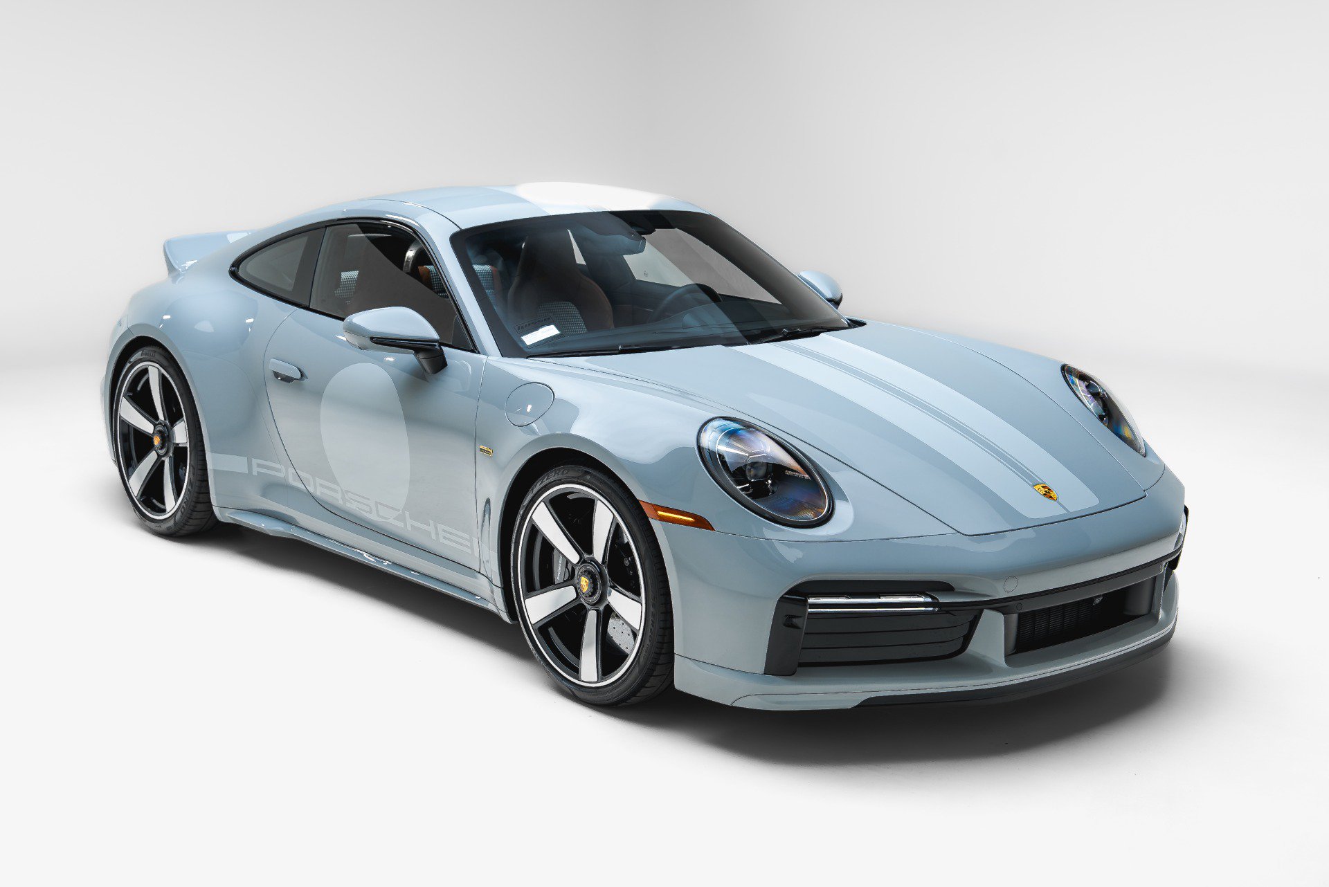 Used 2023 Porsche 911 Sport Classic RWD image 11