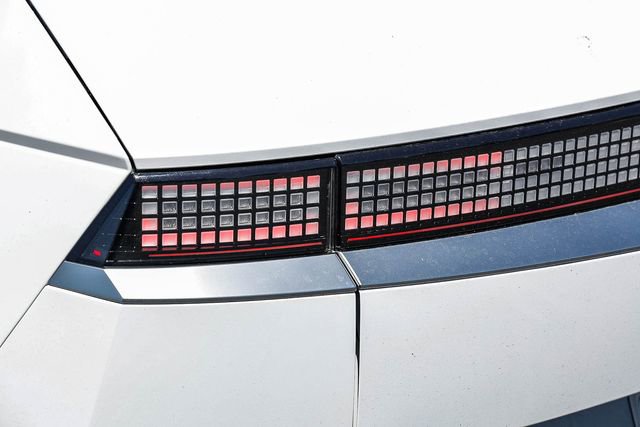 Certified 2024 Hyundai Ioniq 5 Limited RWD image 10