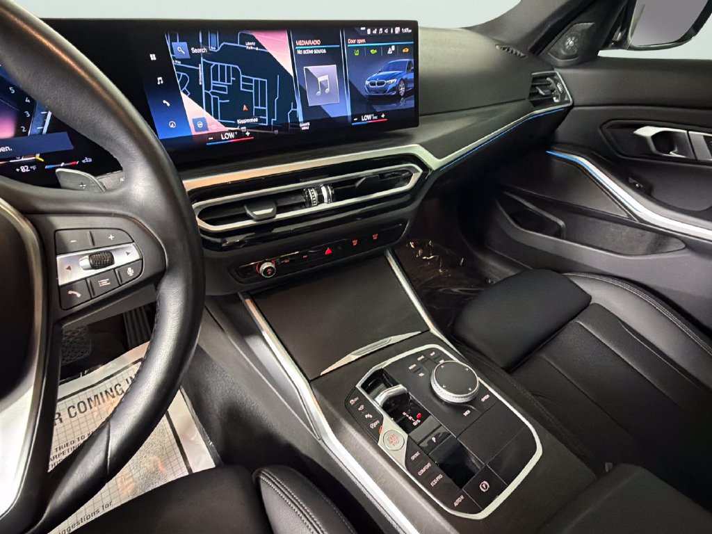 Used 2023 BMW 330i Sedan w/ Premium Package RWD image 19
