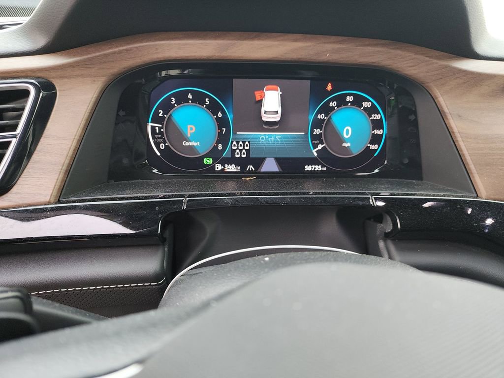 Used 2024 Volkswagen Atlas SE image 12