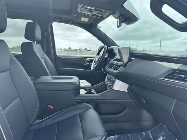 Used 2023 GMC Yukon XL SLT image 30