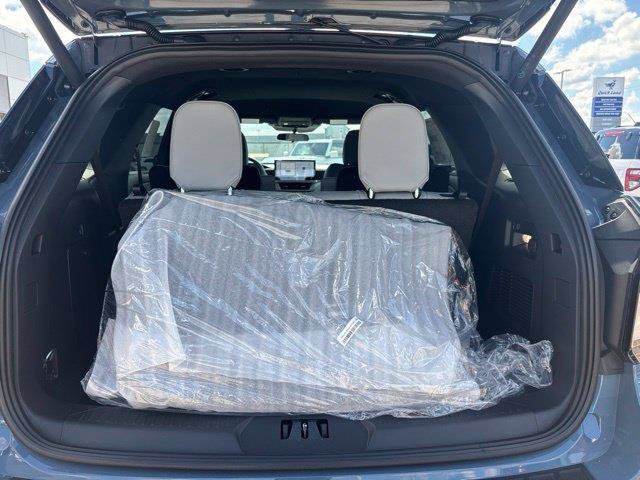New 2027 Ford Explorer Active w/ Active Comfort Package RWD image 33