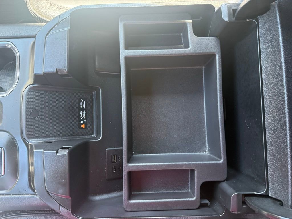 Used 2024 GMC Sierra 2500 Denali w/ Denali Reserve Package image 42