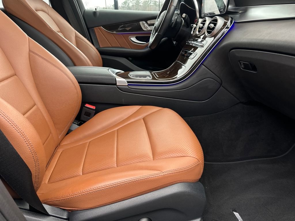 Certified 2022 Mercedes-Benz GLC 300 4MATIC image 38