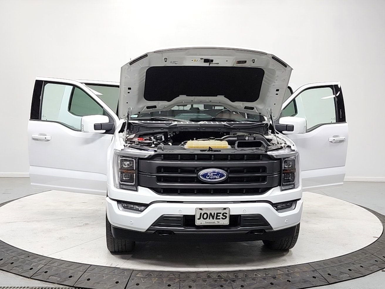 Used 2023 Ford F150 Lariat w/ Equipment Group 502A High image 10