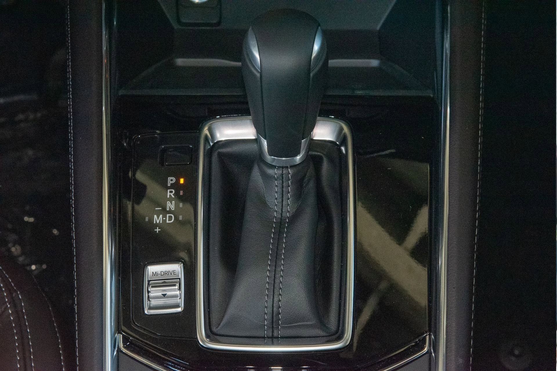 Used 2025 MAZDA CX-5 Signature image 26