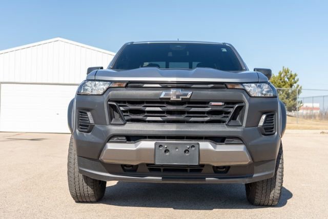 Used 2023 Chevrolet Colorado Trail Boss w/ Advanced Trailering Package image 2