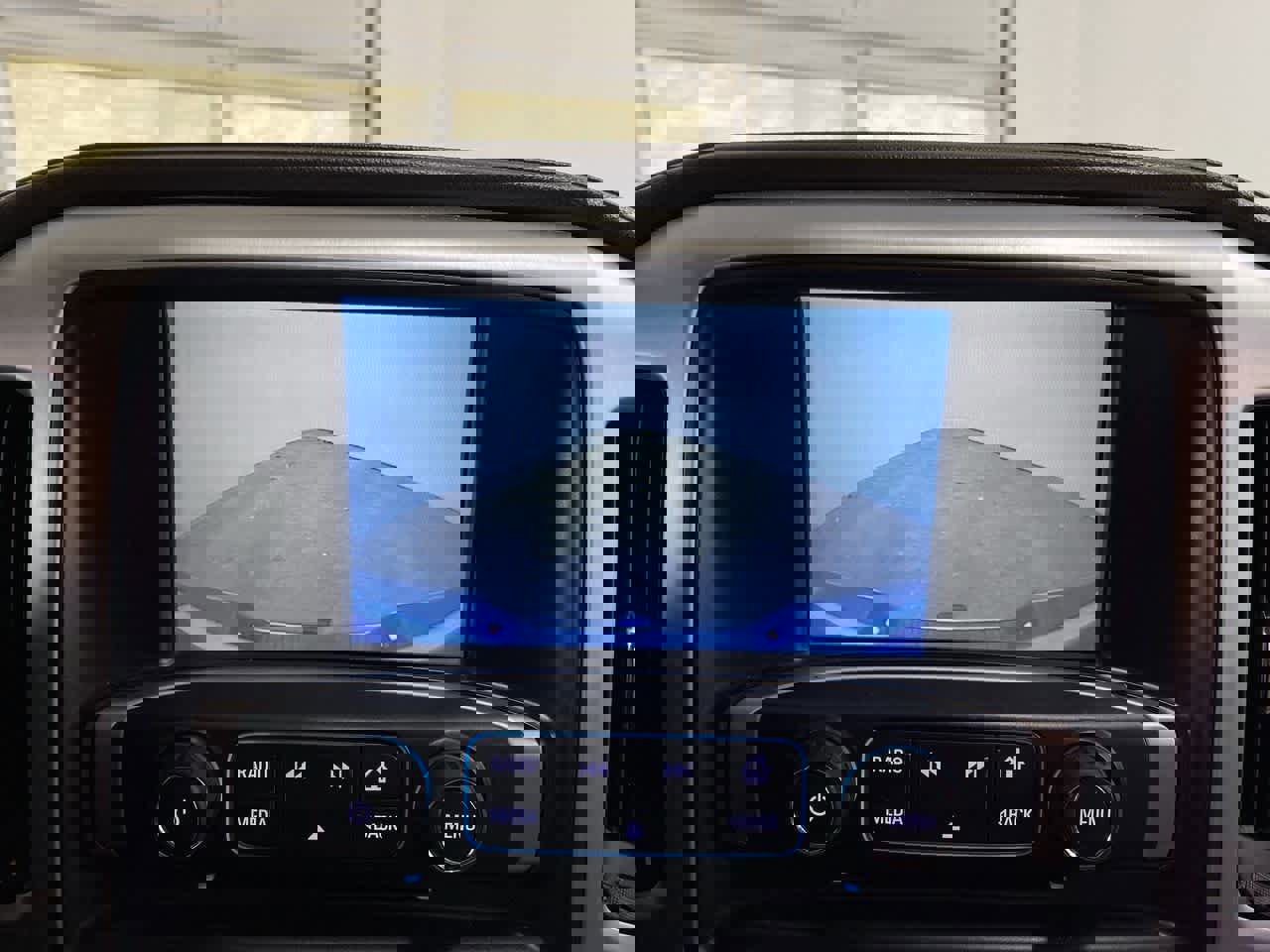 Used 2018 GMC Sierra 2500 SLT image 26