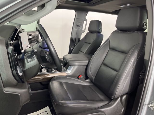 Used 2023 Chevrolet Silverado 1500 RST w/ Convenience Package II AWD/4WD image 19